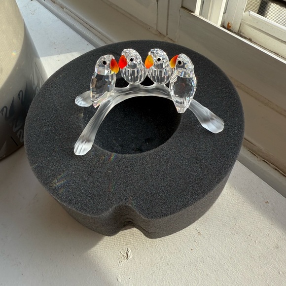 Crystal Bird Figurine on Arch - Picture 2 of 13